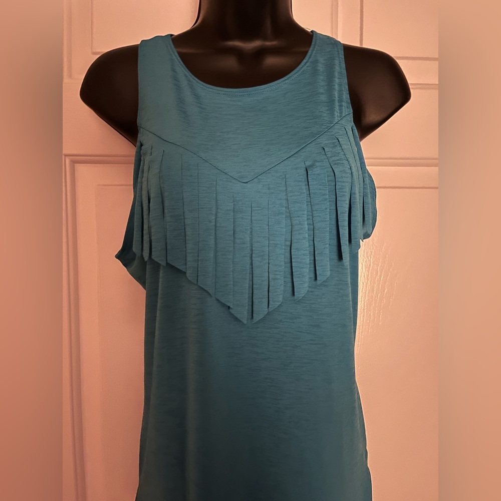 Womens Top size M Teal Front Fringe